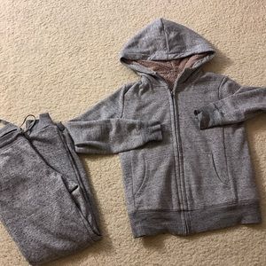 Uniqlo grey fleece sweatshirt and sweatpants
